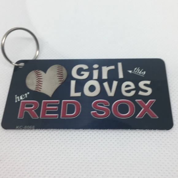 This Girl Loves her Red Sox Novelty Key Chain - Picture 1 of 1